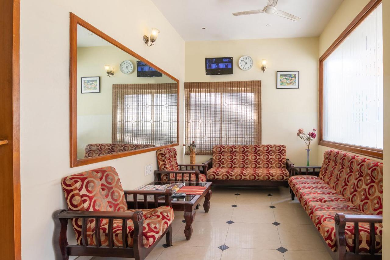 Oyo 10478 Raj Residency Hotel Bangalore Exterior photo