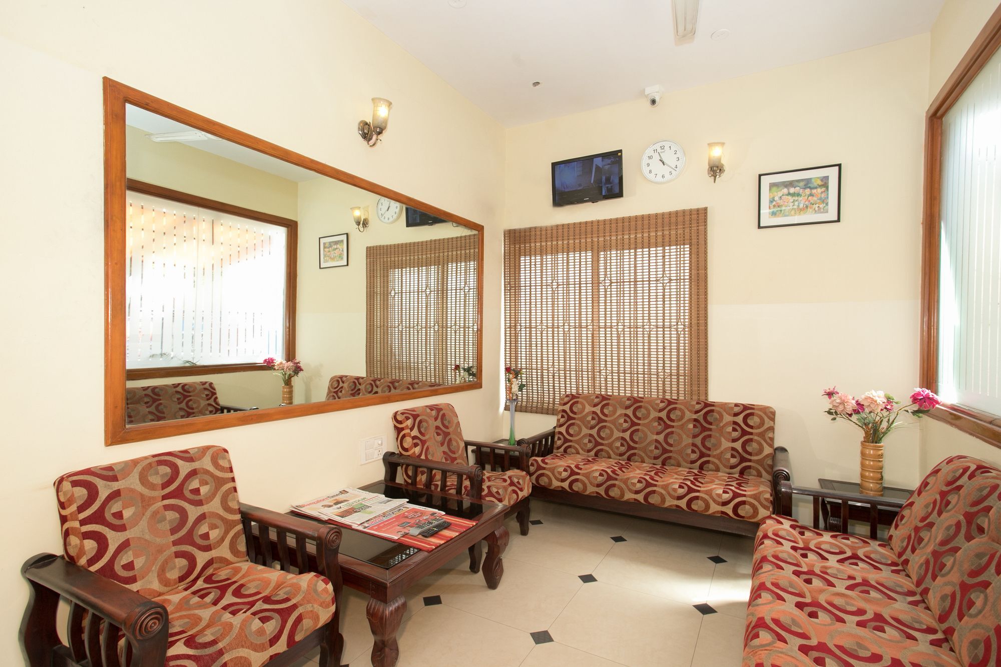 Oyo 10478 Raj Residency Hotel Bangalore Exterior photo